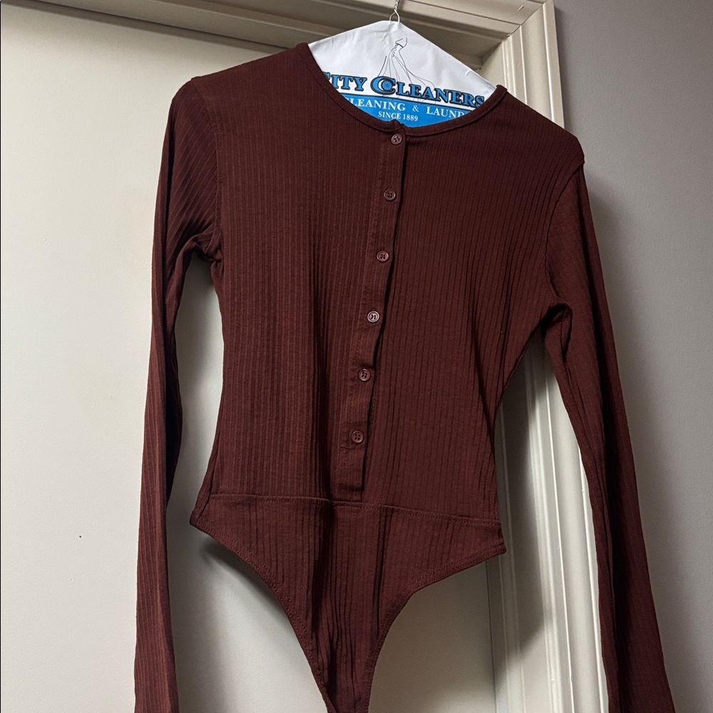 Missguided Button down brown bodysuit
J